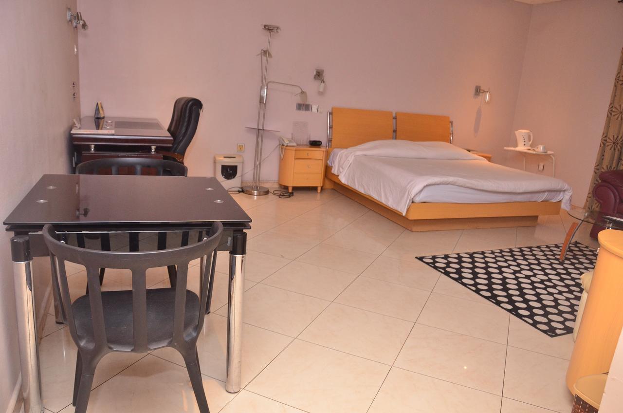 Sunview Hotel Ondo Buitenkant foto